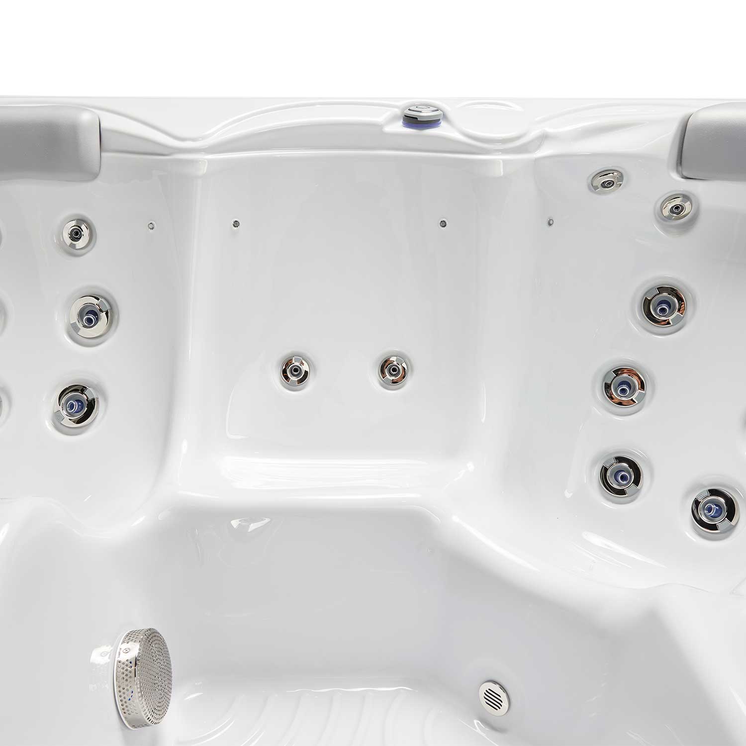 WM00569_pluto_details_07