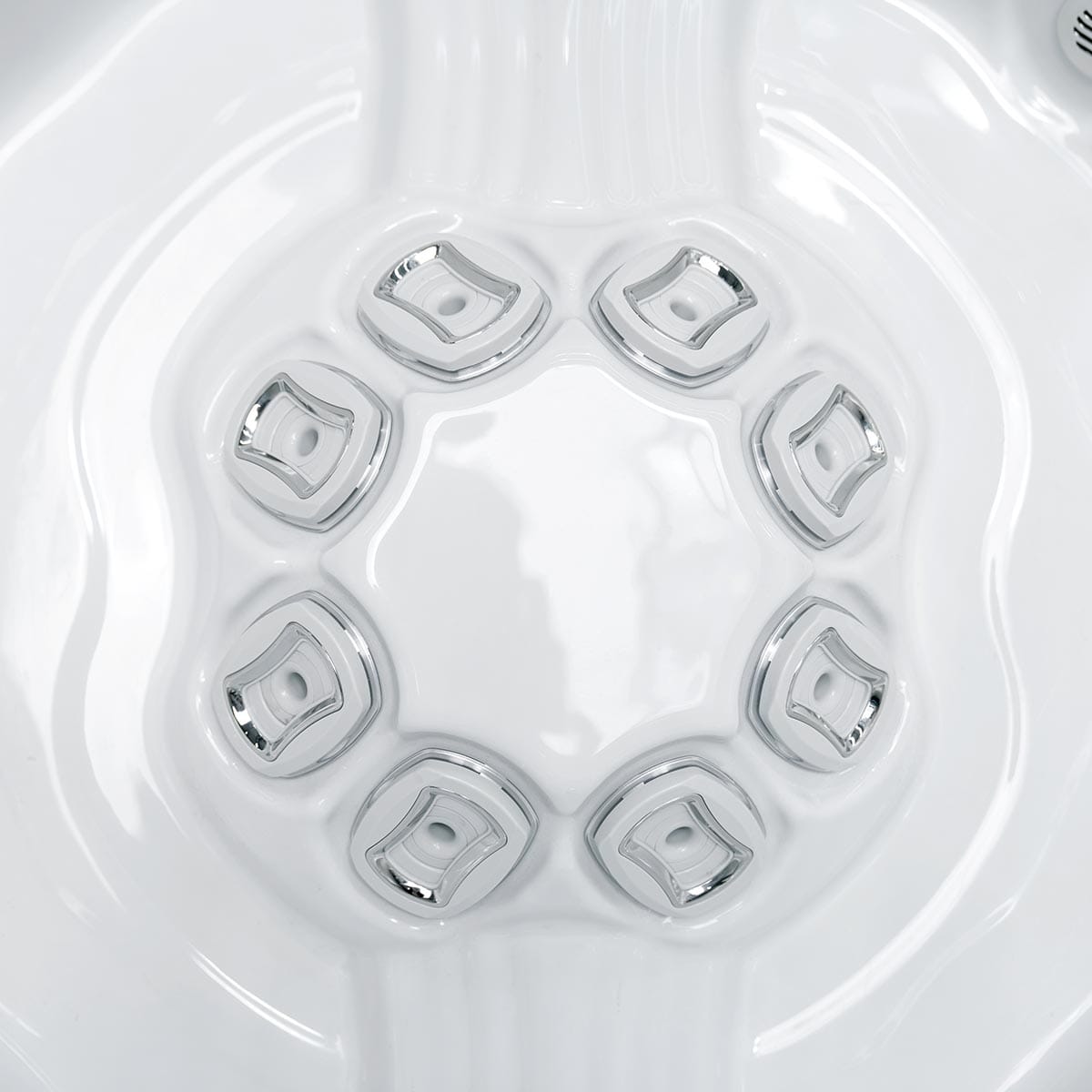 Wellis Elbrus hot tub