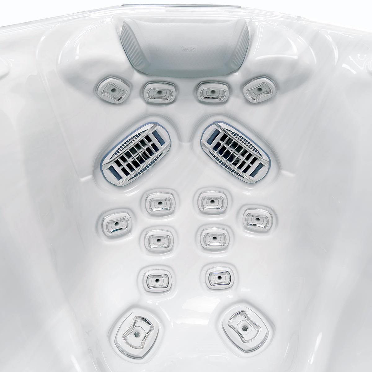 Wellis Elbrus hot tub