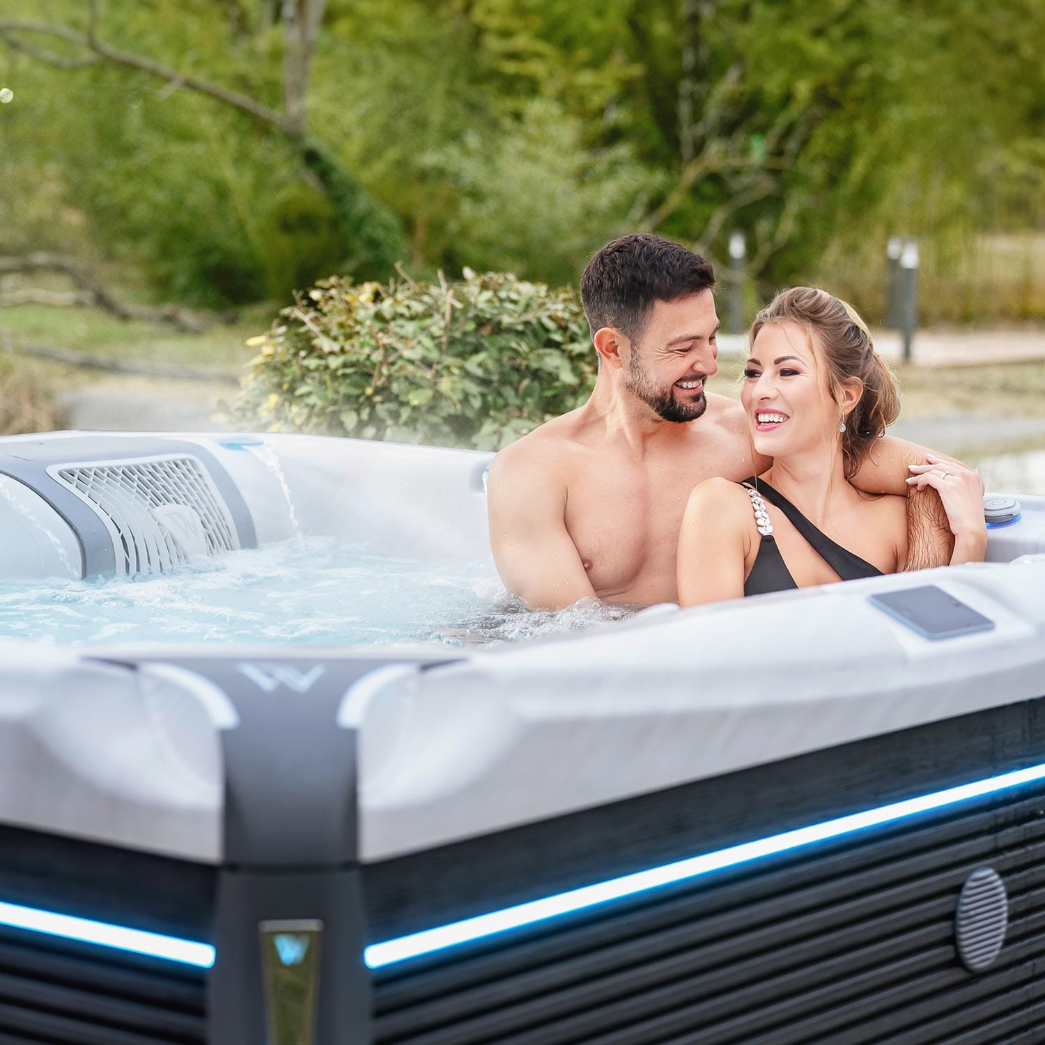 Wellis Kilimanjaro hot tub