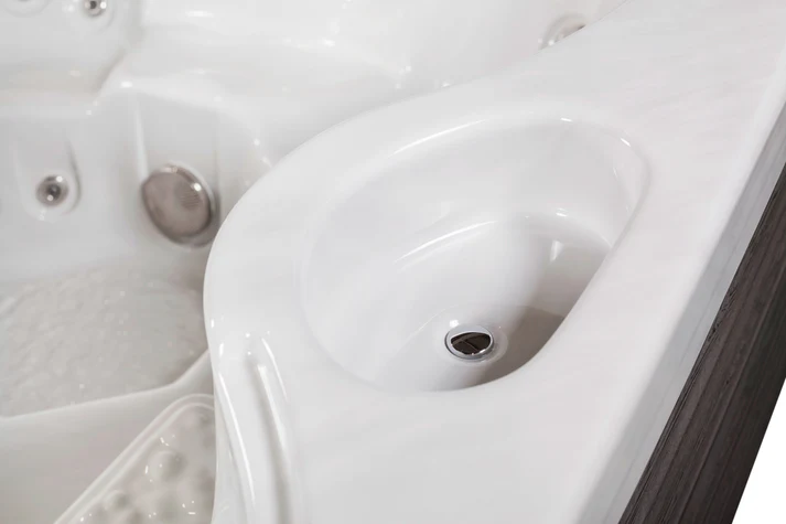 Wellis_-_Holiday-2018-IMG_3701_detail